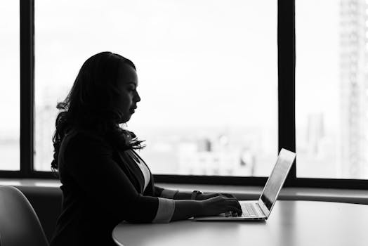 Mastering B2B Customer Acquisition: Beyond the Cold Call